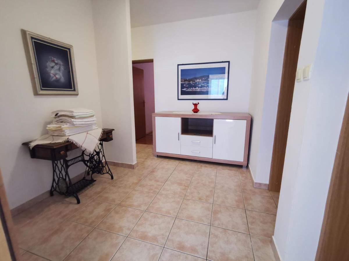 Villa Clara Apartments Kvarner Novi Vinodolski Exteriér fotografie
